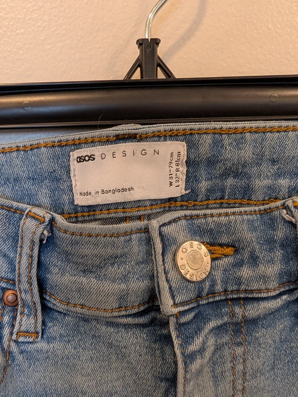 ASOS DESIGN stretch flare jeans in light wash blue - Picture 4 of 6